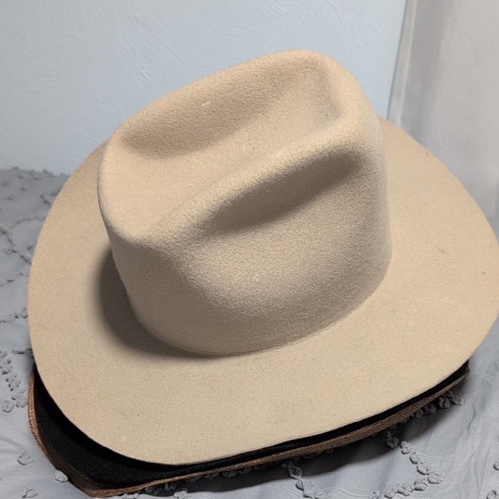 Classic Tan Fedora Hat